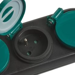 Multiprise étanche 4 Prises Noir Et Vert 7 Multiprise étanche 4 Prises Noir Et Vert -Vous ne pouvez pas battre les meubles. 367456 morePictures 1