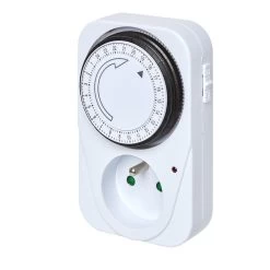 Programmateur Journalier D'intérieur 24 H 9 Programmateur Journalier D'intérieur 24 H -Vous ne pouvez pas battre les meubles. 367457 morePictures 4