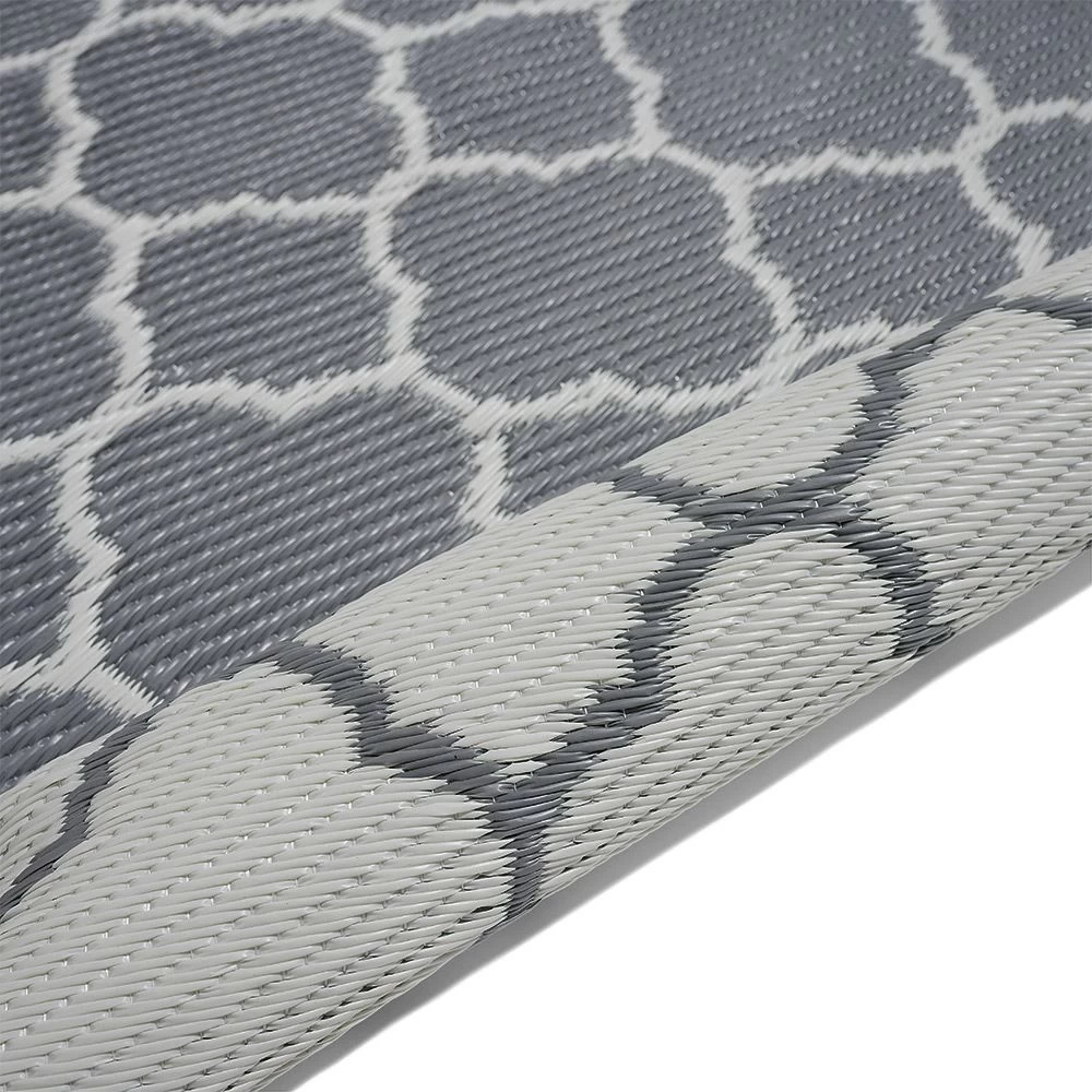 Tapis De Jardin India Motif Chevron Gris Et Blanc 1 Tapis De Jardin India Motif Chevron Gris Et Blanc